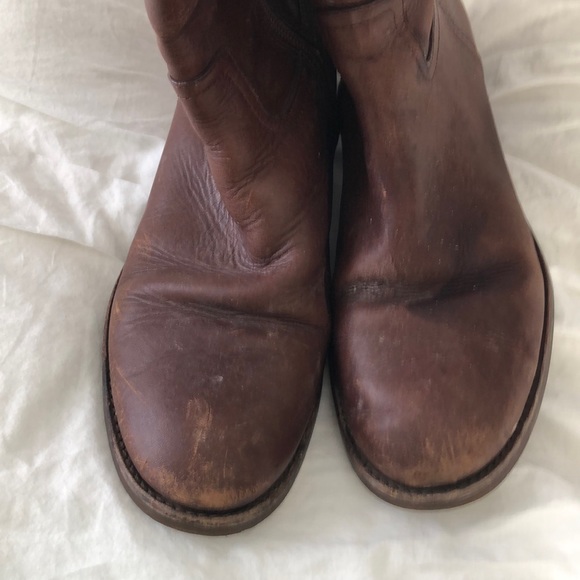 Tory Burch boots, size 7.5, soles have wear - Picture 2 of 6